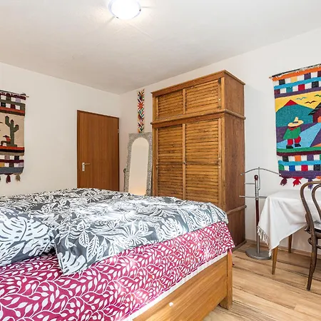 بيت للعطل Casa Eifel - In Mit Lateinamerikanischer Seele Fuer Bis Zu 7 Personen - Mit Garten, Terrasse, Wintergarten, Spielzimmer Fuer - Hunde Willkommen